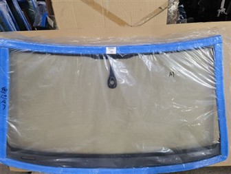 AUDI Q5 SUV 2017 Auto Window Glass